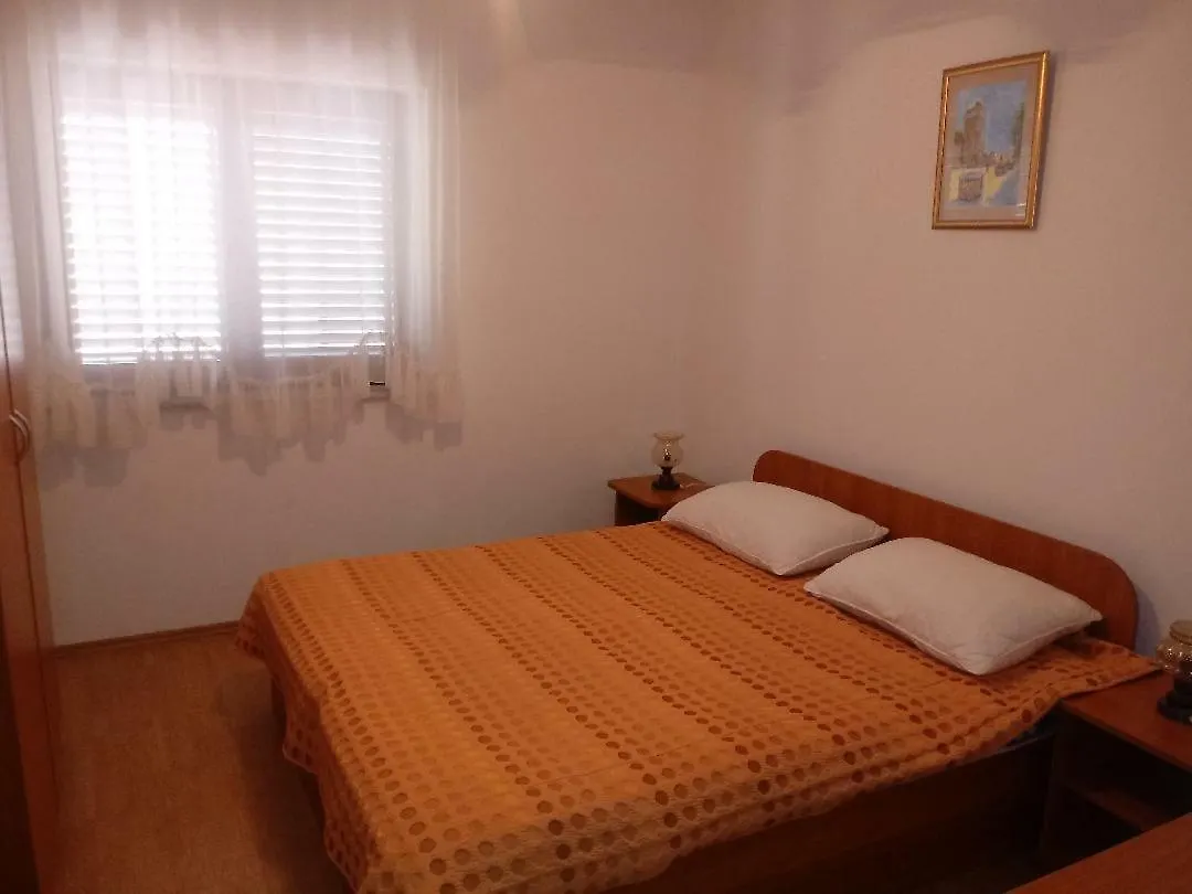 Apartments Mira Zadar